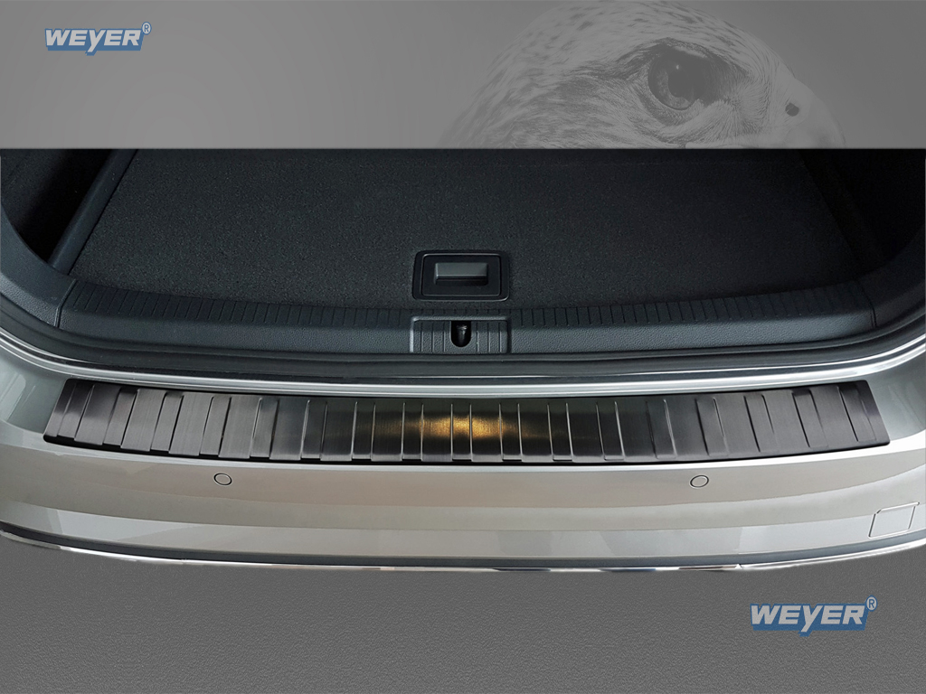 43161-Weyer-Edelstahl-Ladekantenschutz-VW-Golf-7-Variant-graphit-blackline-2