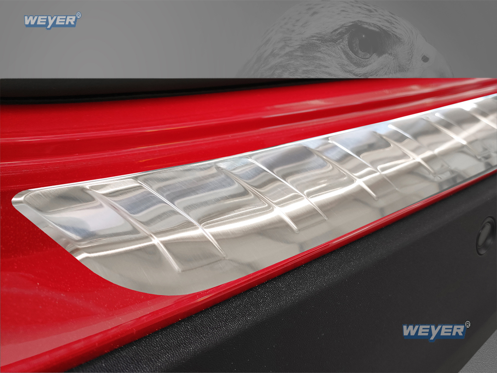 44516-Weyer-Edelstahl-Ladekantenschutz-Mercedes-GLA-2-H247-4