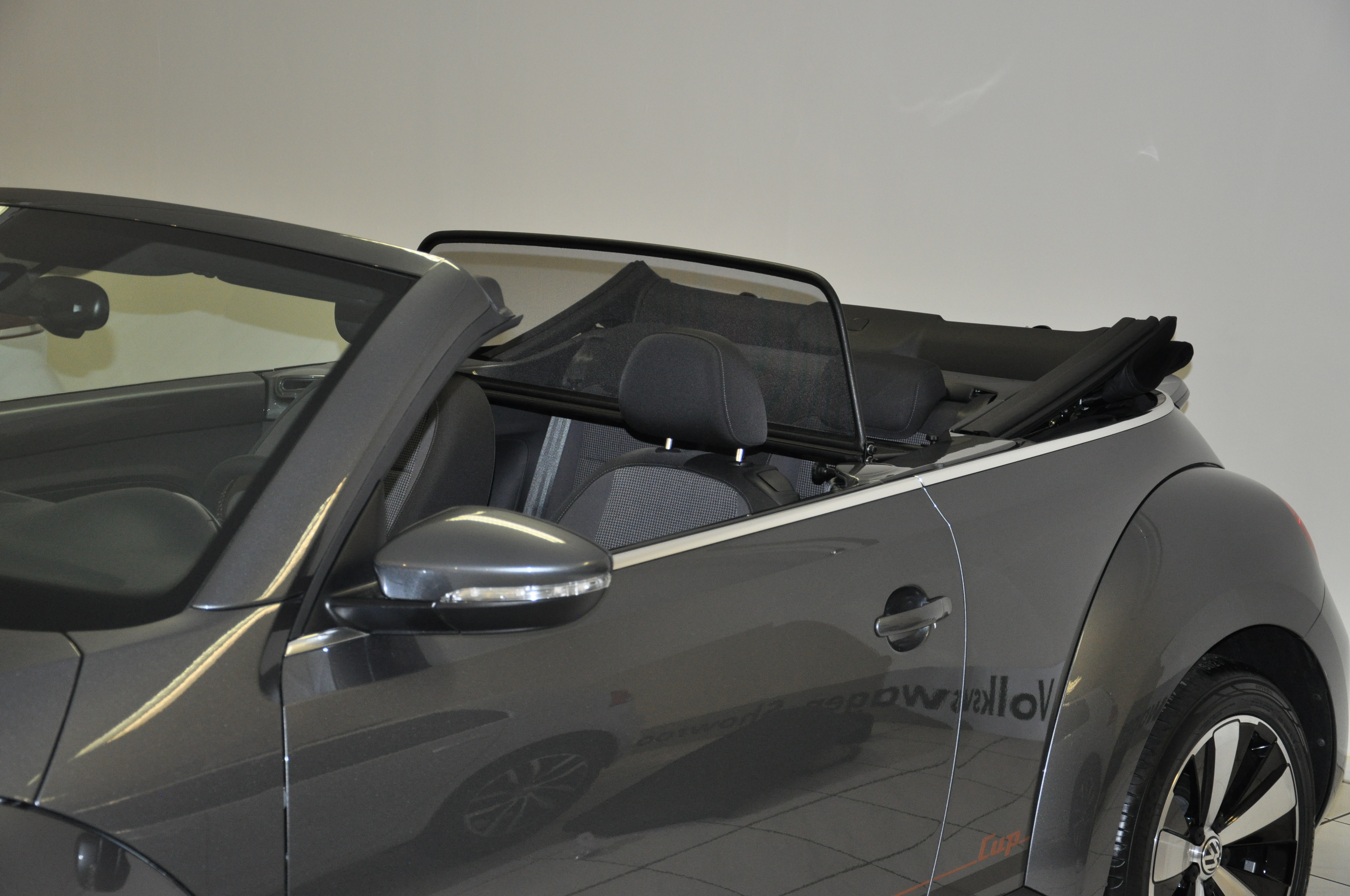 WI1144_VW-Beetle_ab-2013