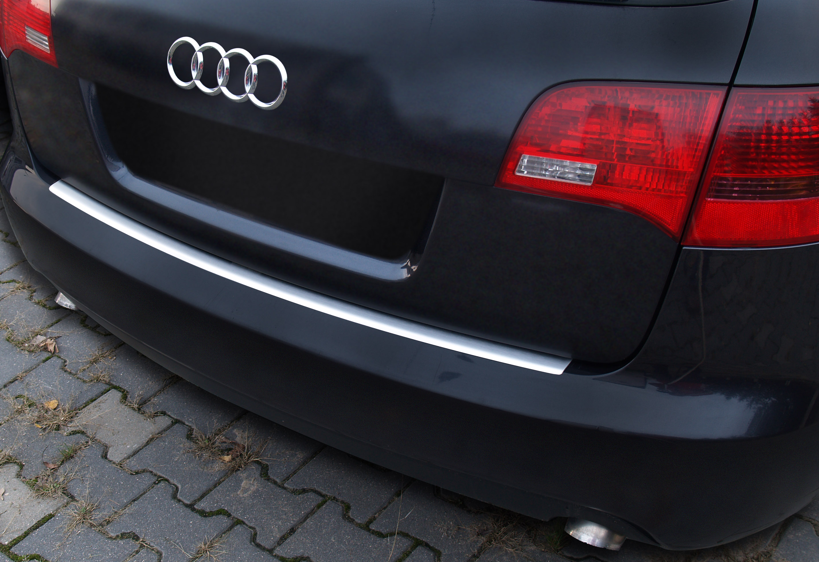 44496_Ladekantenschutz_AUDI_A6_C6_Avant_1