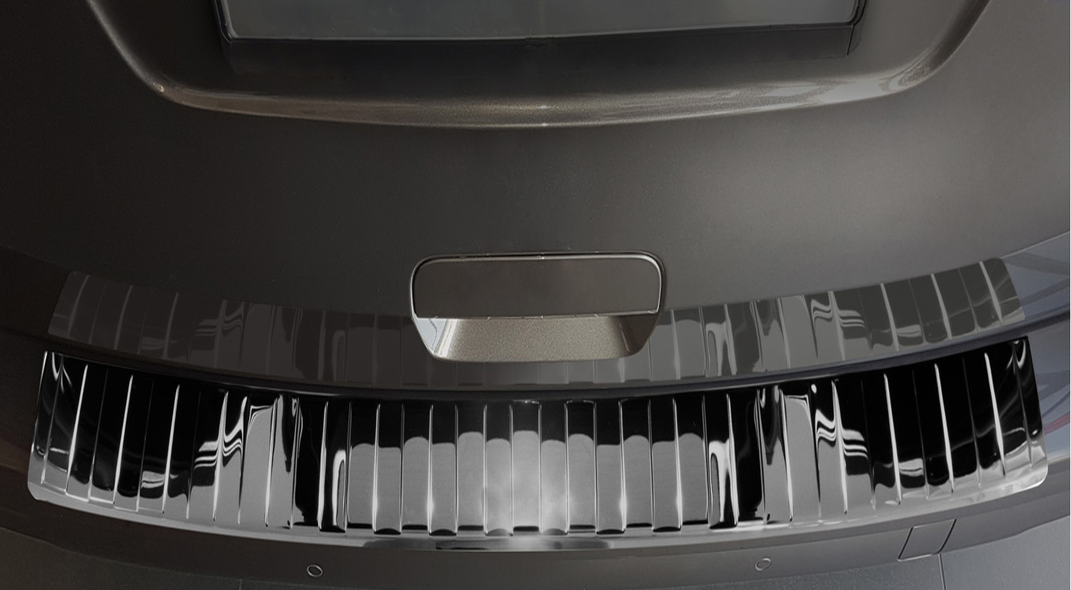 55014-Weyer-Edelstahl-Ladekantenschutz-Citroen-SpaceTourer-3_black-Hochglanz