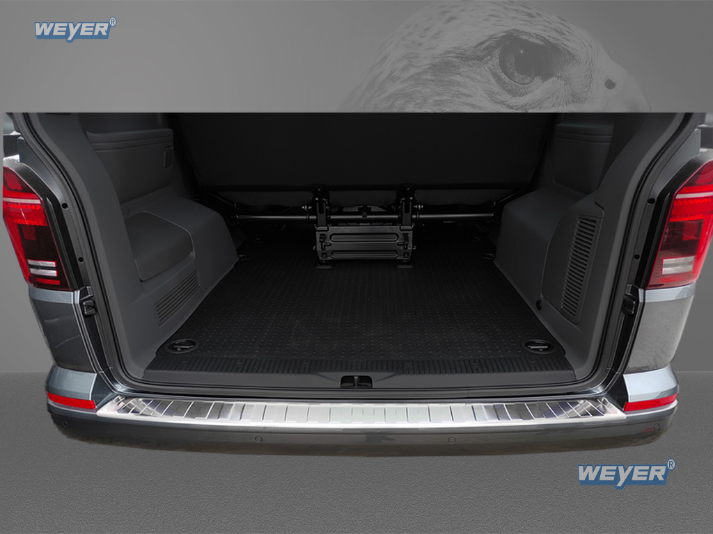 44979-Weyer-Edelstahl-Ladekantenschutz-VW-Caravelle-2015-FL2019-mit-Klappe-3