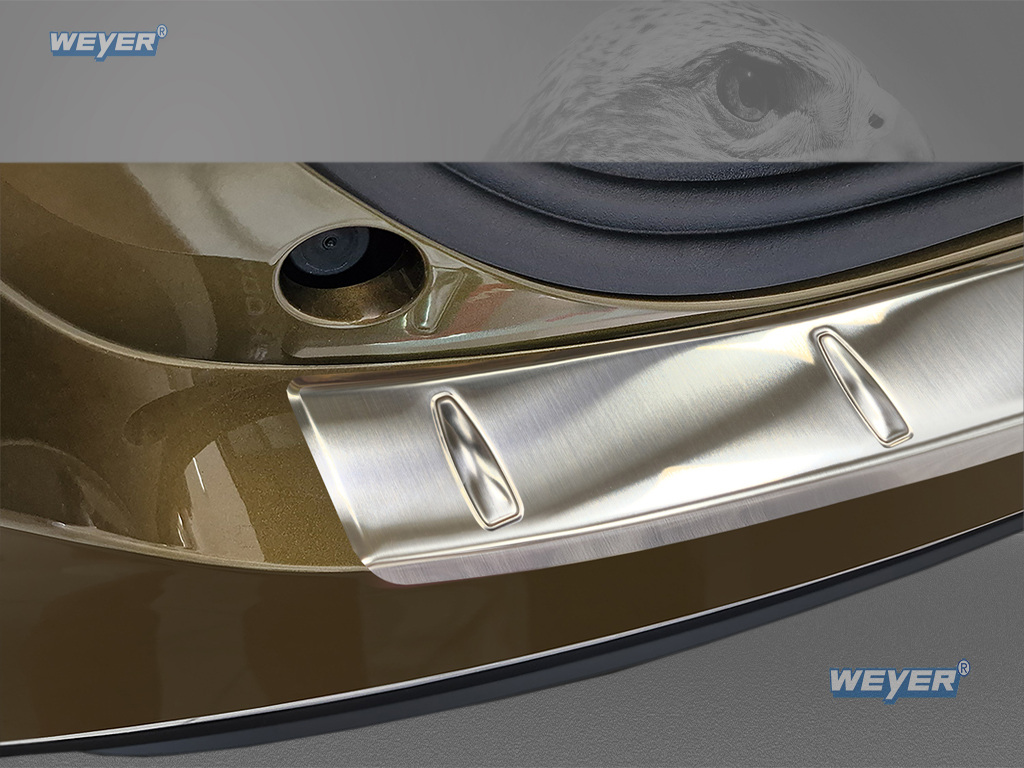 SKODA KODIAQ Crossover ab Baujahr 10/2023>, WEYER Edelstahl Ladekantenschutz