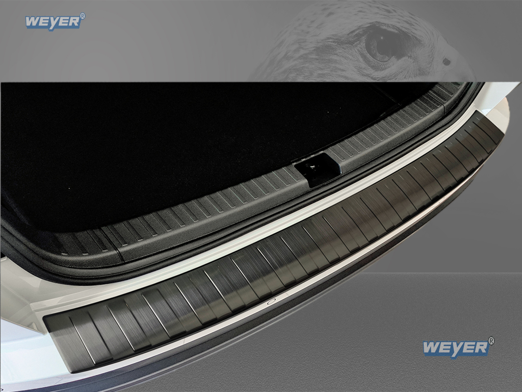 43253-Weyer-Edelstahl-Ladekantenschutz-Skoda-Karoq-FL22-graphit-blackline-4