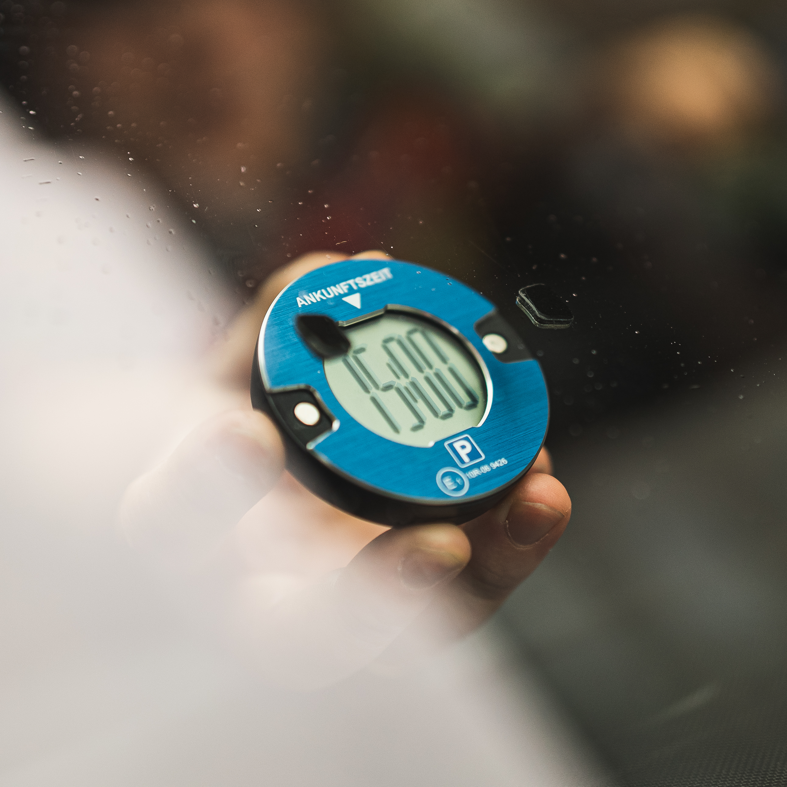 150102_elektronische-Parkscheibe_Design_mit-Zulassung-6