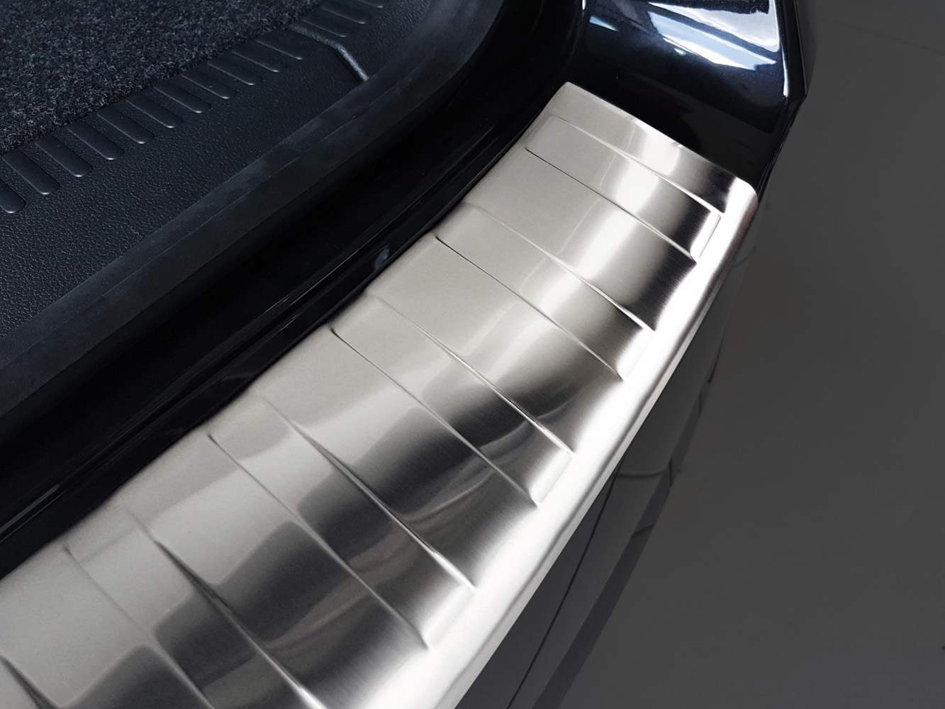 44789-Weyer-LDK-Skoda-Octavia-III-FL-Kombi-1