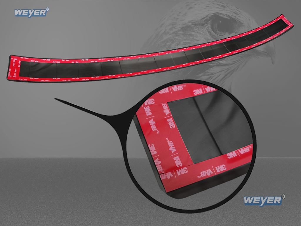 55045-Weyer-Edekstahl-Ladekantenschutz-VW-T7-hochglanz-schwarz-7