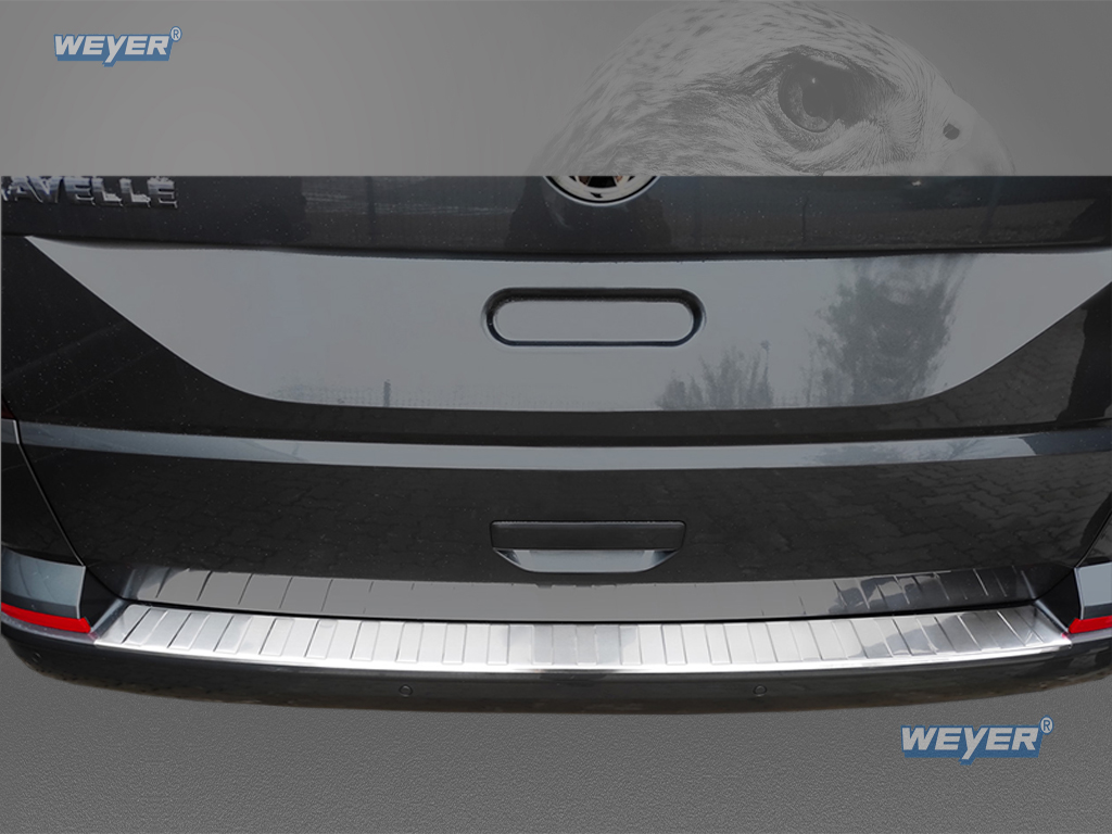 44979-Weyer-Edelstahl-Ladekantenschutz-VW-Caravelle-2015-FL2019-mit-Klappe-6