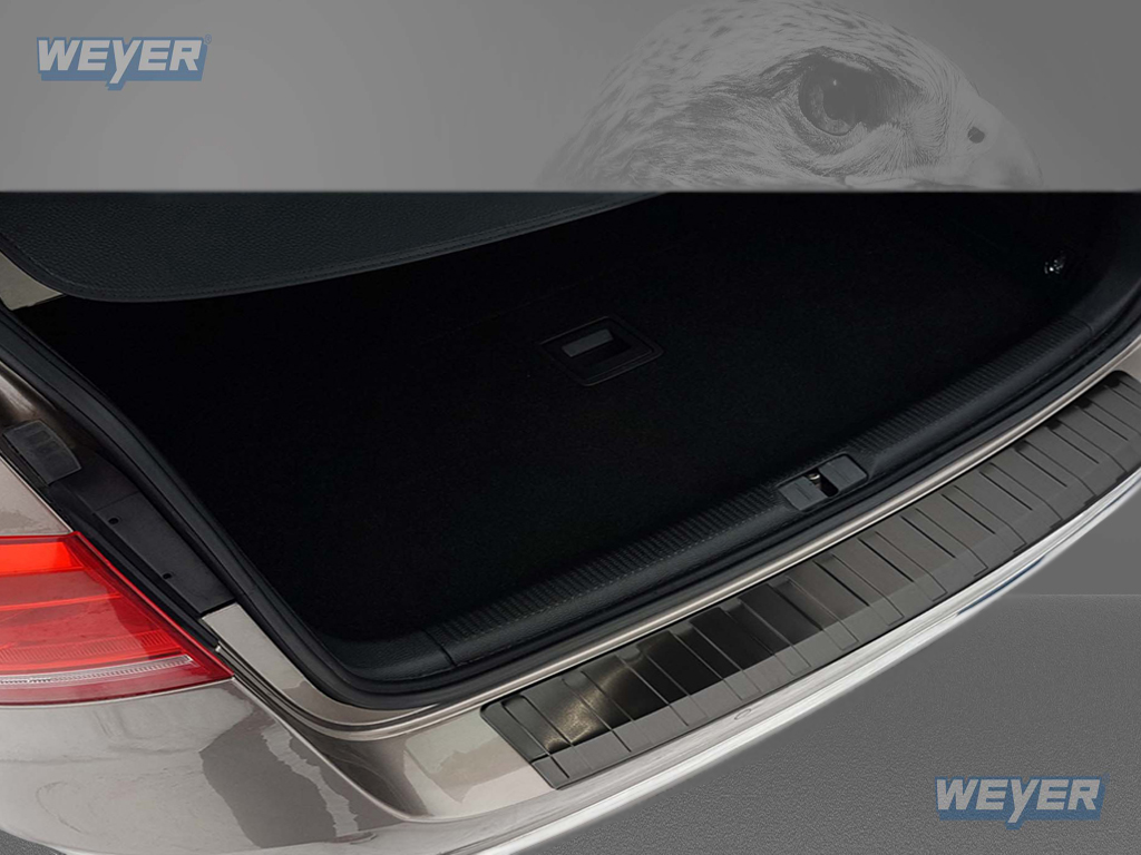 43016-Weyer-Edelstahl-Ladekantenschutz-VW-Passat-B7-Variant-grahit-blackline-1