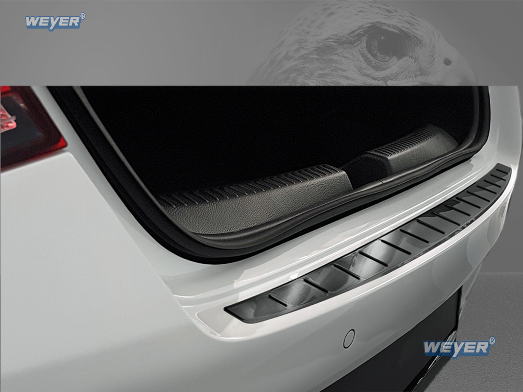 43231-Weyer-Edelstahl-Ladekantenschutz-Mercedes-CLA-2-C118-graphit-black-line-1