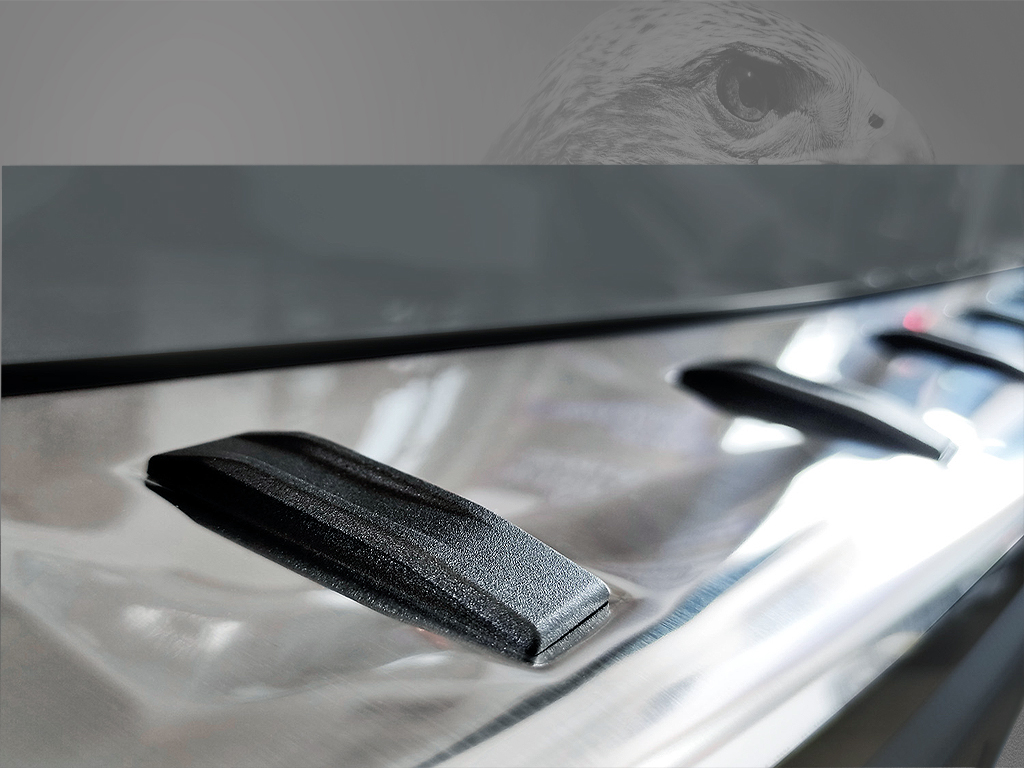 weyer-edelstahl-Ladekantenschutz-MAX-PROTECT-mit-schwarzen-Kunststoff-Schutzelementen-2 MERCEDES V Class Year 2014> WEYER rear bumper protection "MAX-PROTECT" satin finish, longer Version 129,8cm