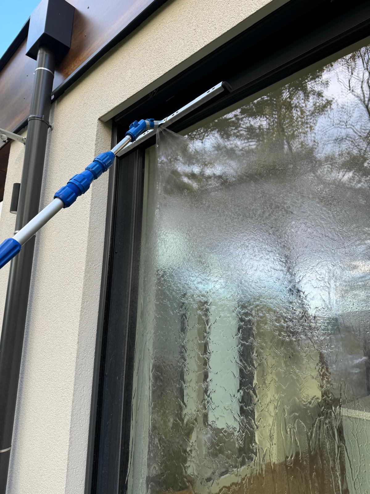 WEYER BRUSH Wasserschieber/Abzieher mit Wasserdurchlauf + Winkelkupplung 55 cm