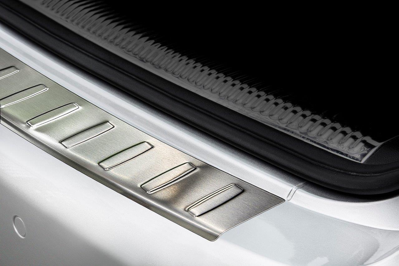 44504_Ladekantenschutz_Audi_A4_B8_Avant-1