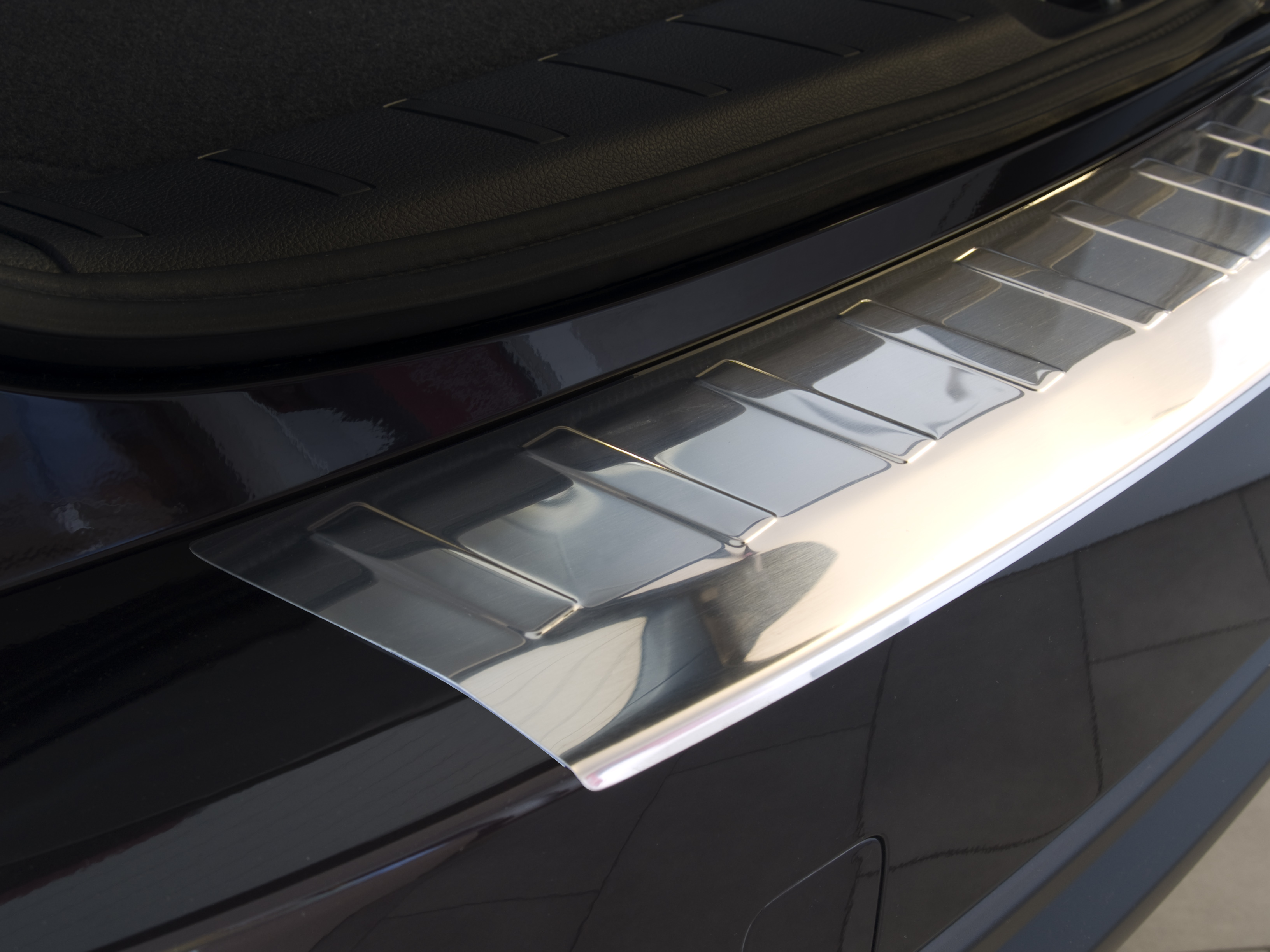 44800_Ladekantenschutz-Subaru_Forester_III