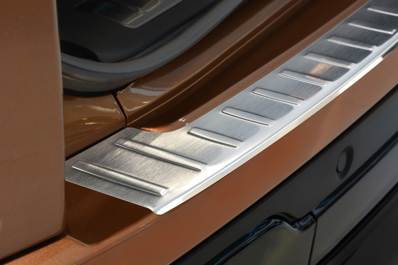 44570_Ladekanteschutz_RangeRover_Evoque-3