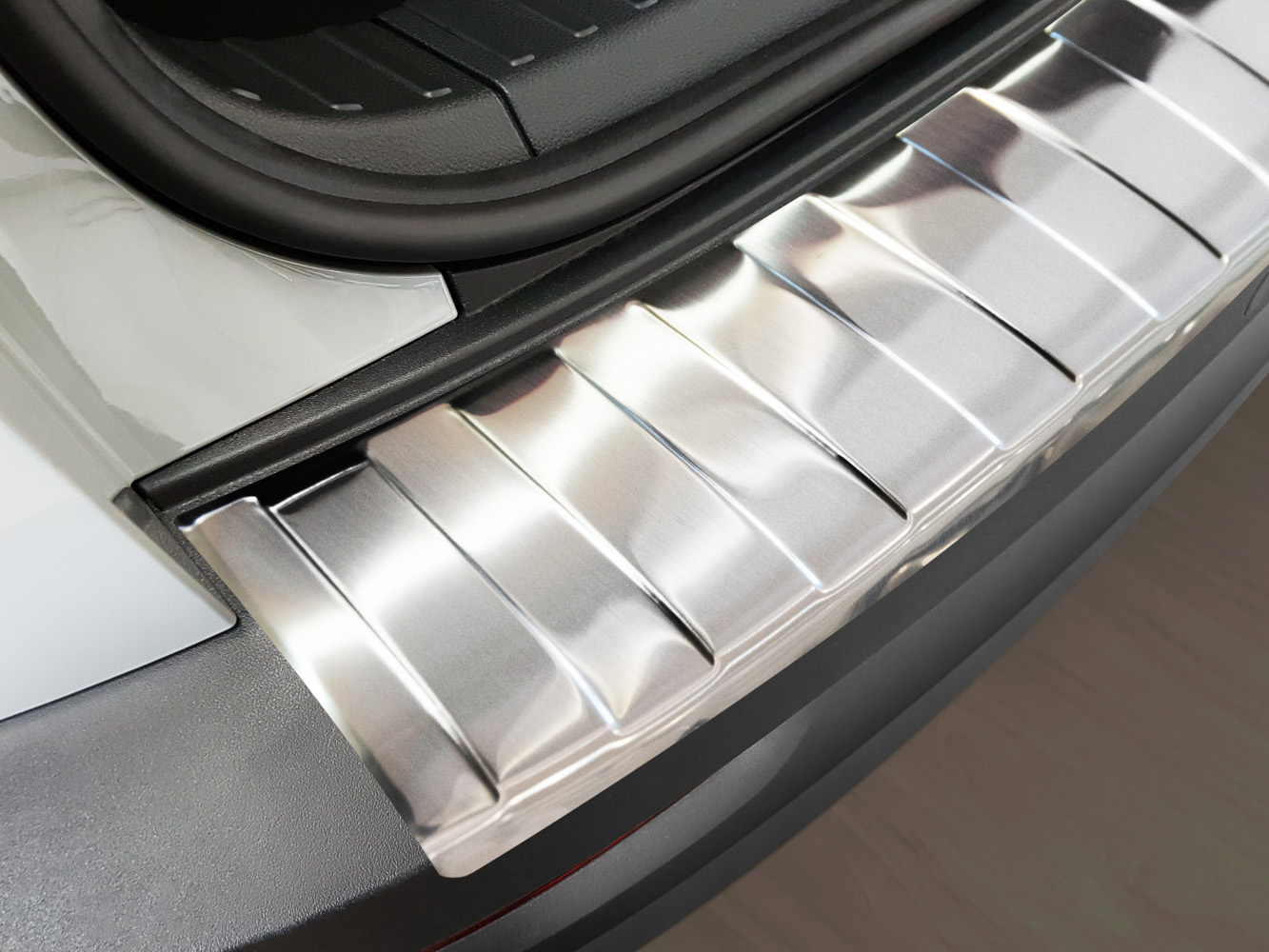 44188-Weyer-LDK_Skoda-Karoq_black-2